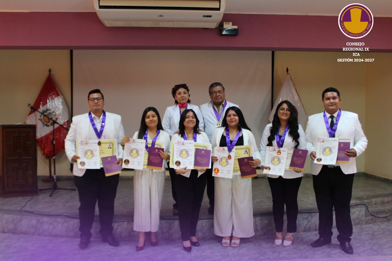 Ceremonia de Juramentación de Médicos Colegiados